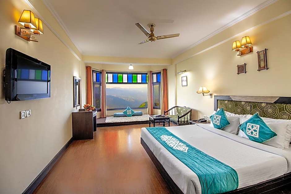 Photo 1 of 6 of Premium, Valley View