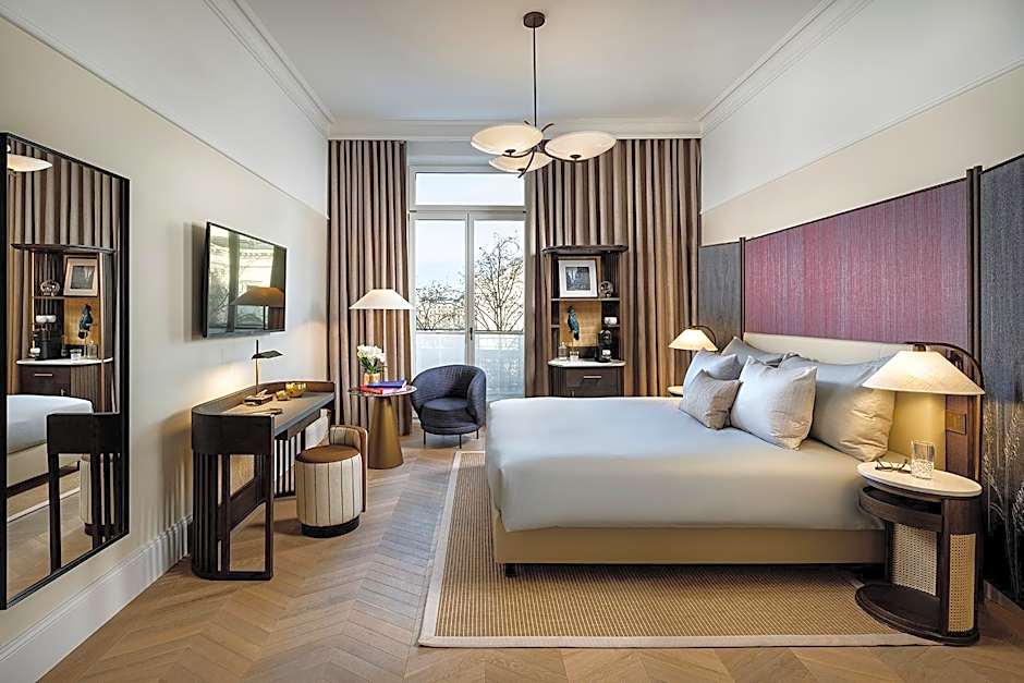 Small Luxury Hotel Ambassador a l'Opera