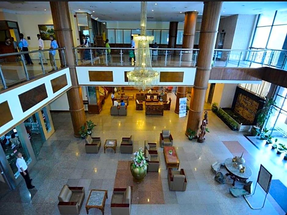 Asia Plaza Hotel