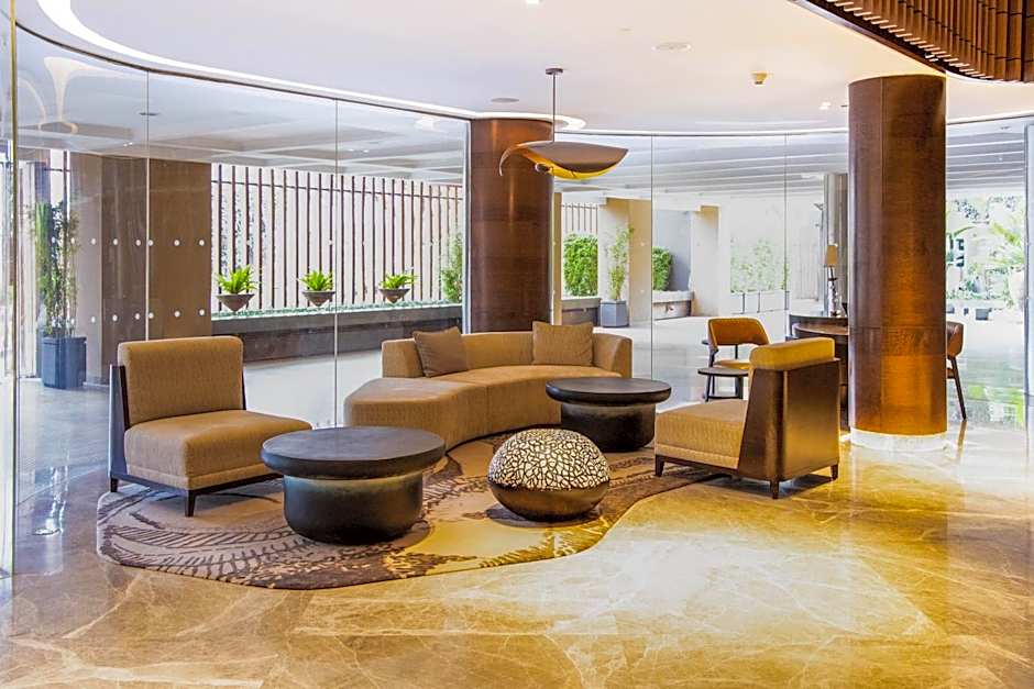 Sankara Nairobi, Autograph Collection