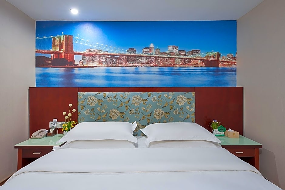 Kaiserdom Hotel China Plaza