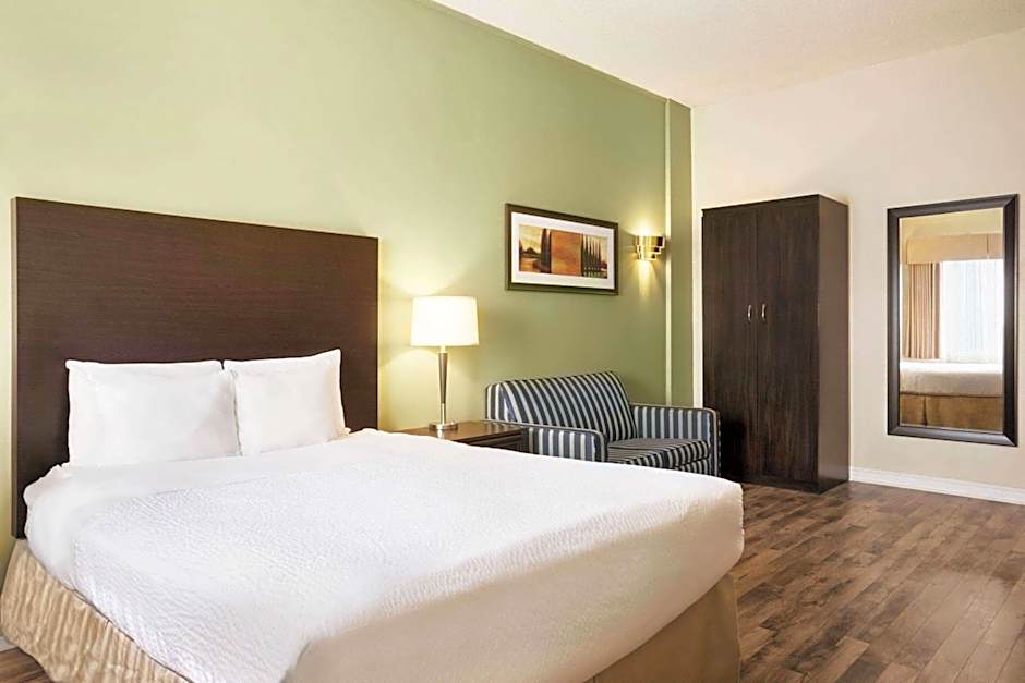 Days Inn by Wyndham Ste. Helene-de-Bagot