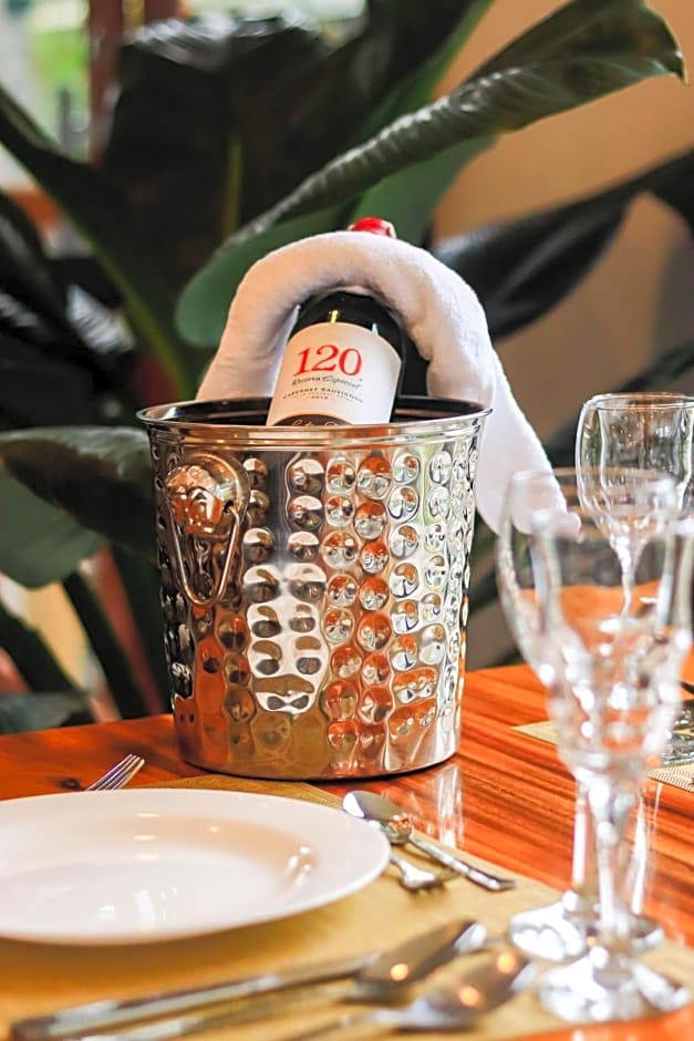 Josefina's Tourist Inn