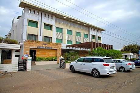 Ambar Sarovar Portico Hotel - Gandhidham
