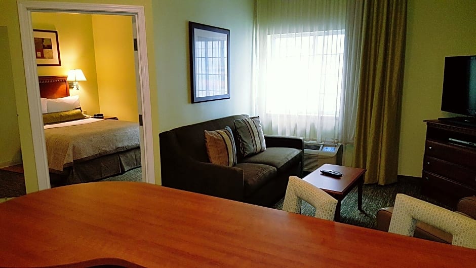 Candlewood Suites Oklahoma City-Moore, an IHG Hotel