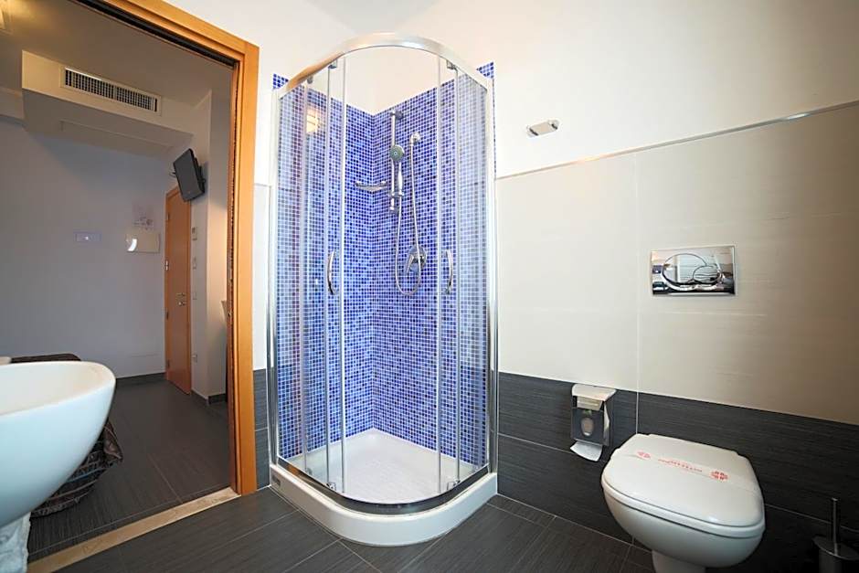 Hotel Caribia Pinarella