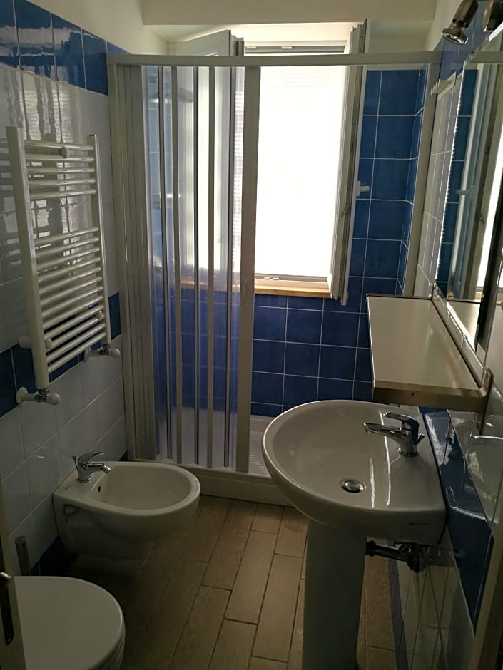 Alloggio Turistico con camere indipendenti La Casa di Nonna Maria