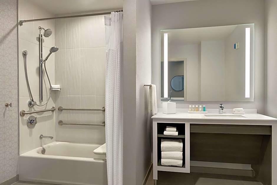 Embassy Suites by Hilton Atlanta Midtown