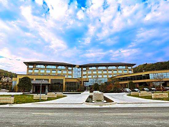 Fubang Sunhu Hotel