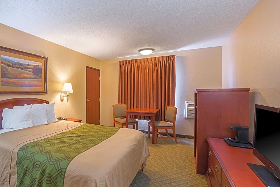 Rodeway Inn & Suites Kearney