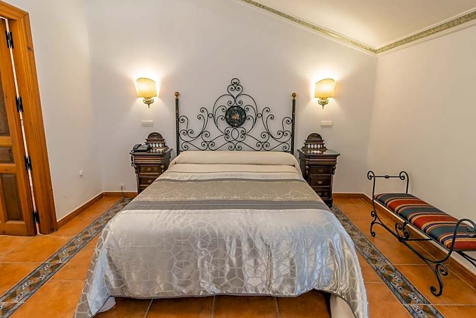 Hotel Santo Domingo de Silos