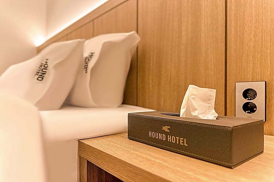 Hound Hotel Jeonju Deokjin