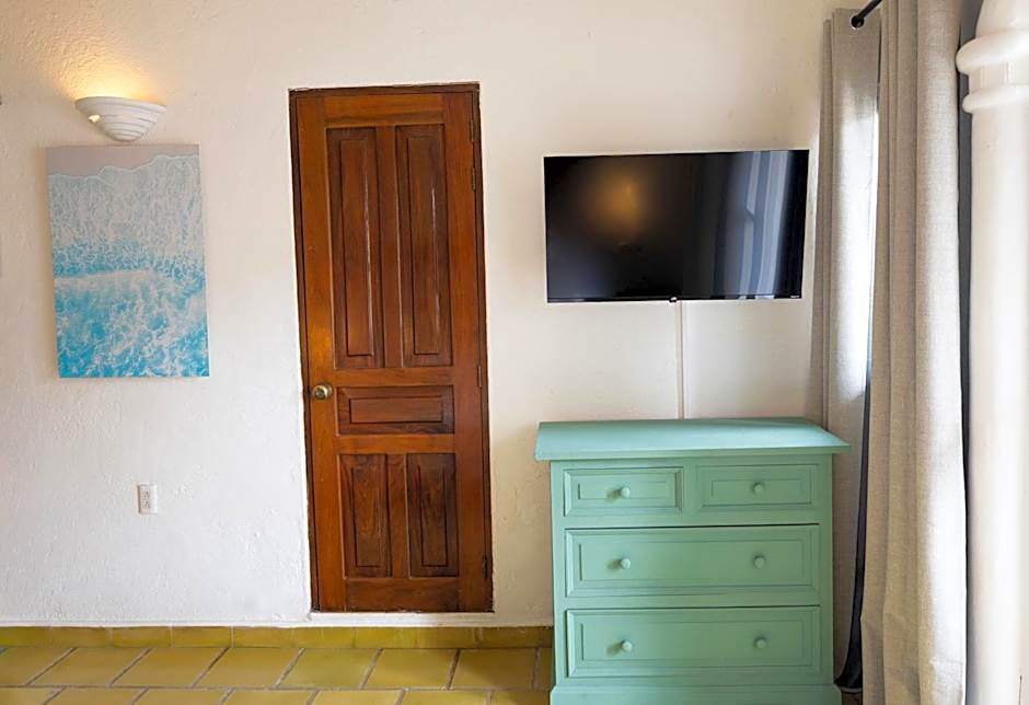 Sayulita Central Hotel