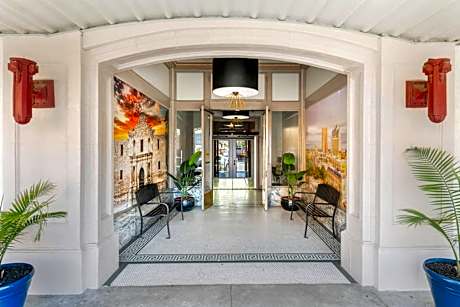 Hotel 1914 - Historic Alamo Riverwalk, an Ascend Collection Hotel