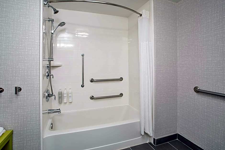 Hampton Inn By Hilton And Suites Tampa East - Casino Area