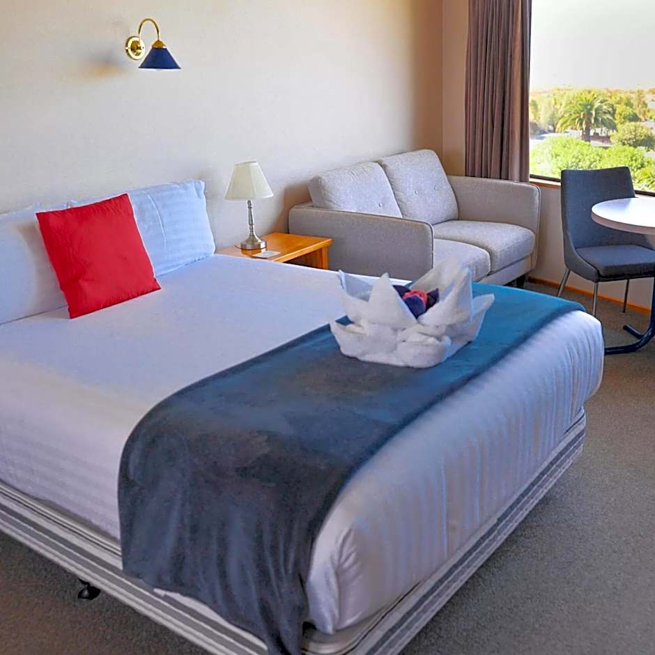 Baywatch Motor Lodge