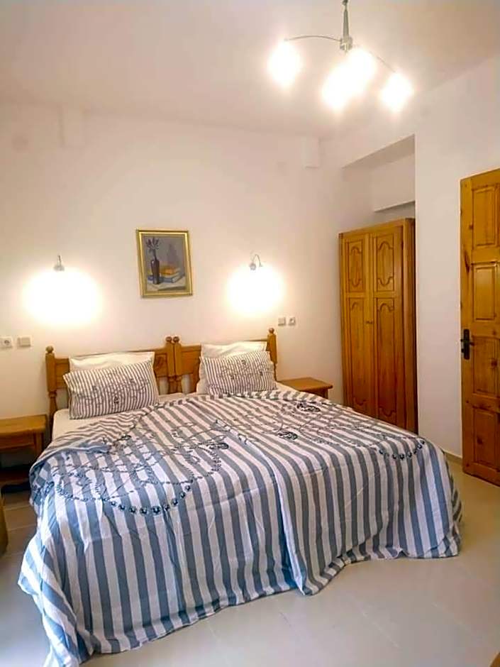 Park Hotel Amfora -Free Parking