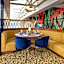 Duo Hotel Lisbon, Curio Collection by Hilton