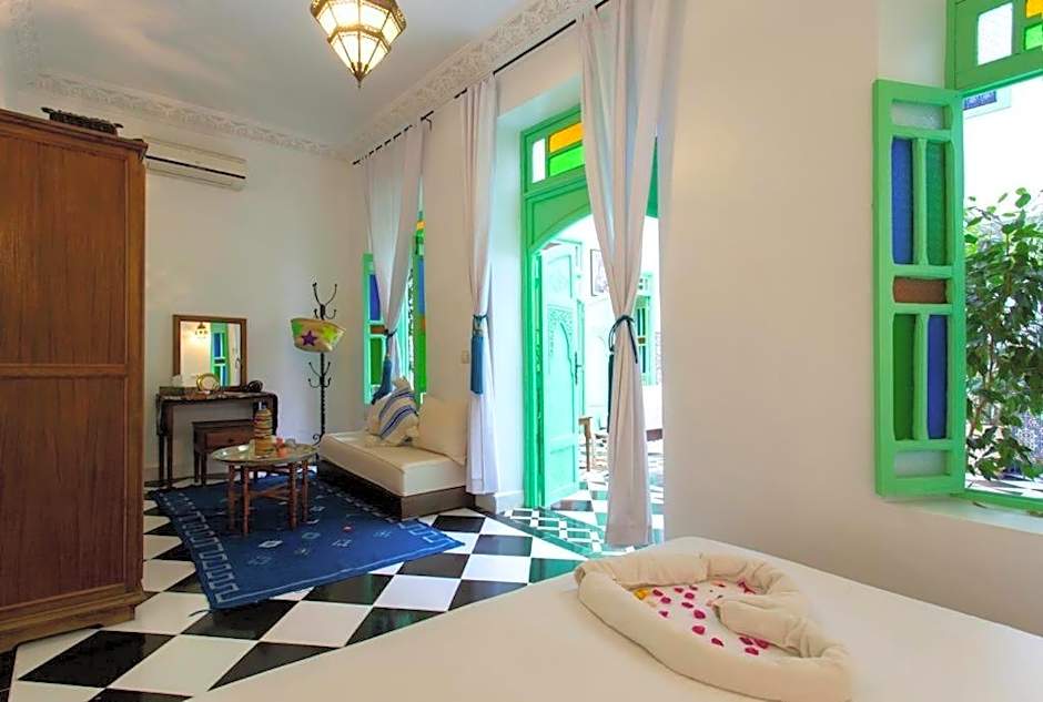 Riad Rose Meryam