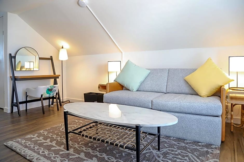 Kimpton Fitch Lodge, an IHG Hotel