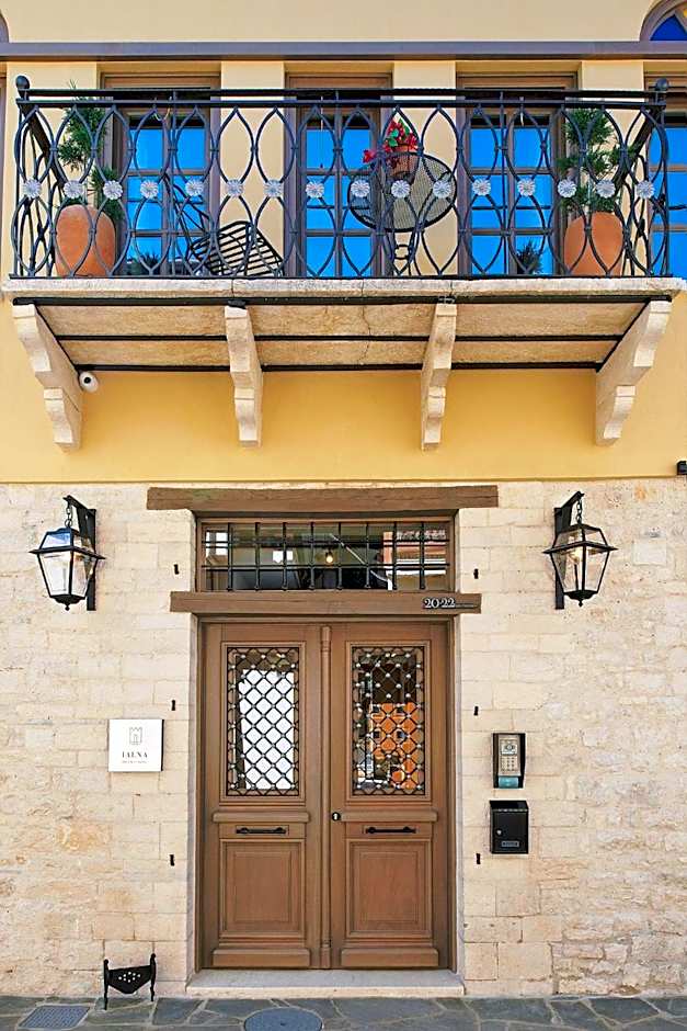 IALNA Boutique Hotel