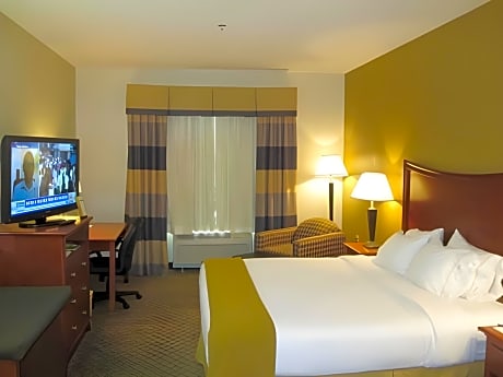 2 Queen Beds