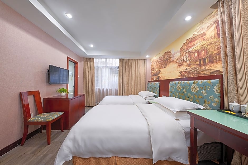 Kaiserdom Hotel China Plaza