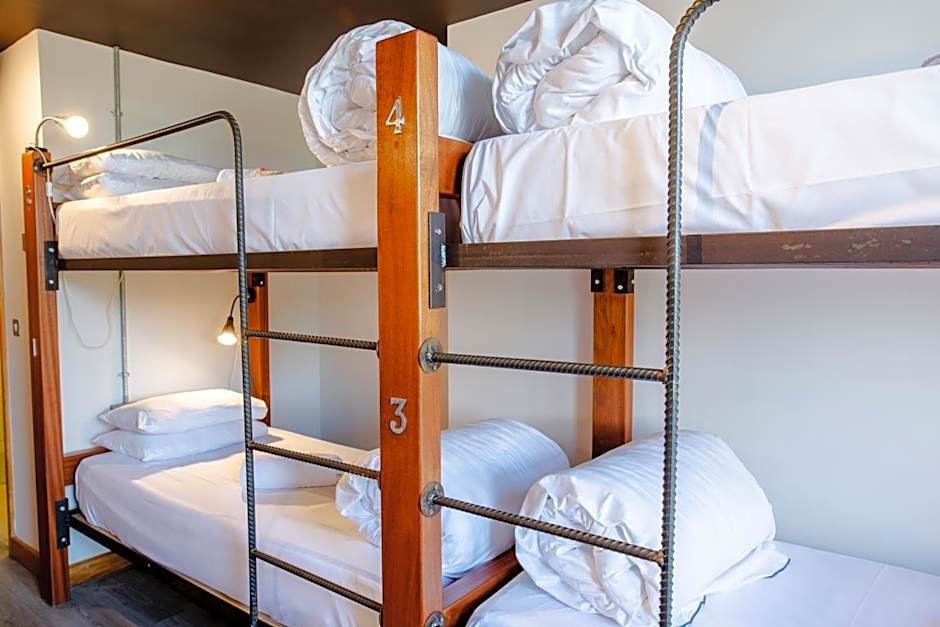 Photo 1 of 5 of Bed in 7-Bed Mixed Dormitory Room
