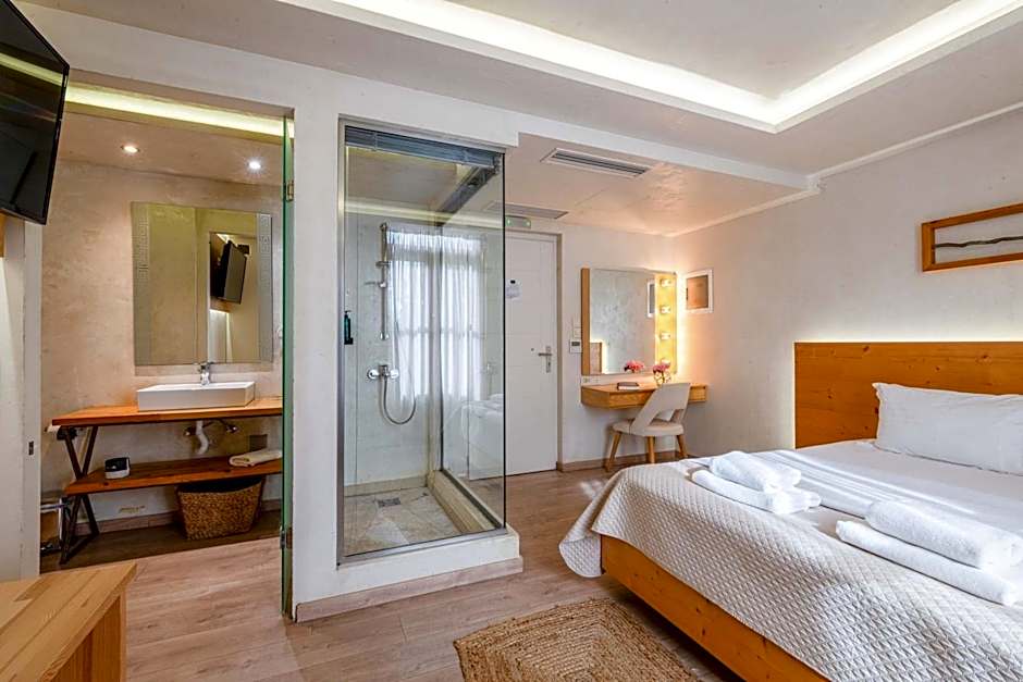 Panellinion Luxury Rooms