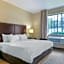 Comfort Suites Lake Geneva East