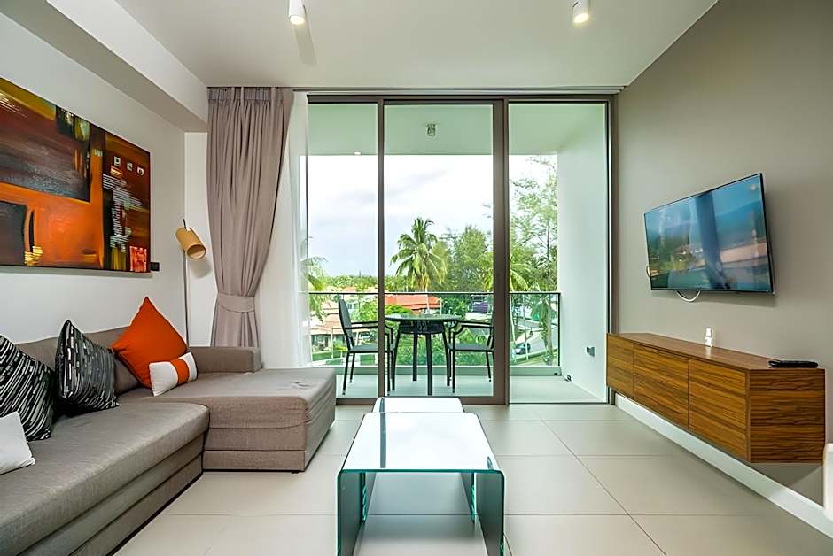 Oceanstone by Holy Cow, 2-BR, 90 m2, pool view