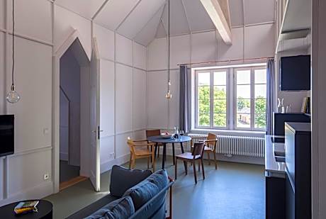 Apartment - Split Level