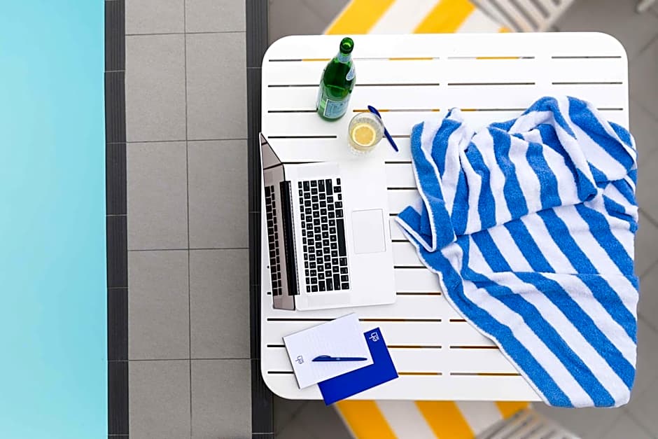 Rydges Cro''a Beachside