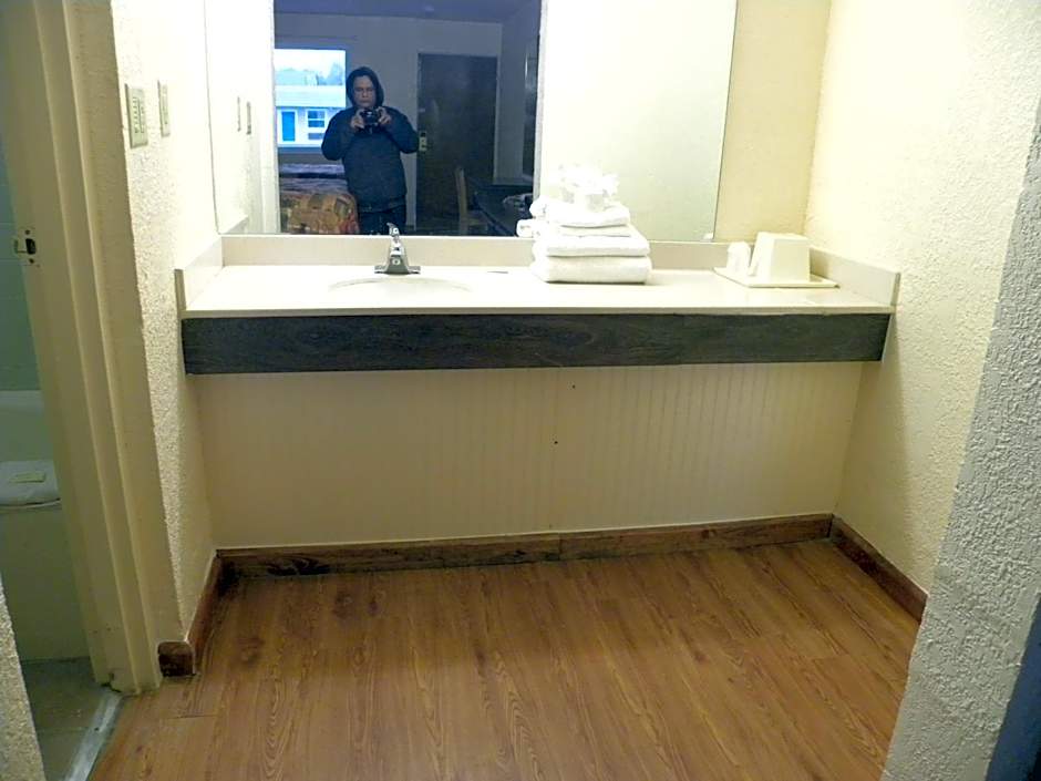Guest Inn Rogers