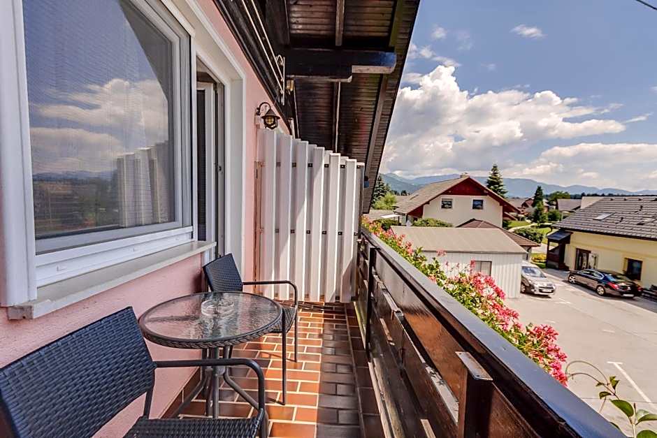 Rooms & Apartments Jana