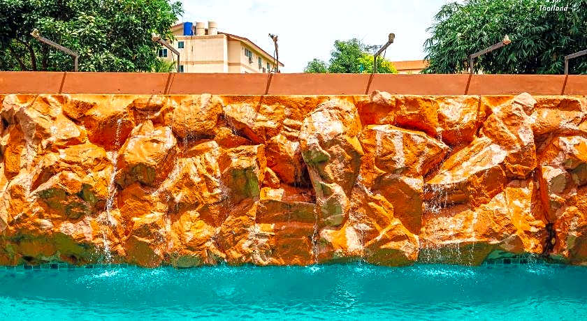 Centara Nova Hotel Pattaya