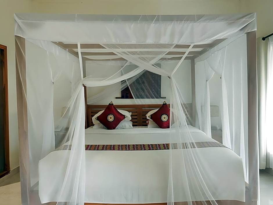 Puri Sari Beach Hotel