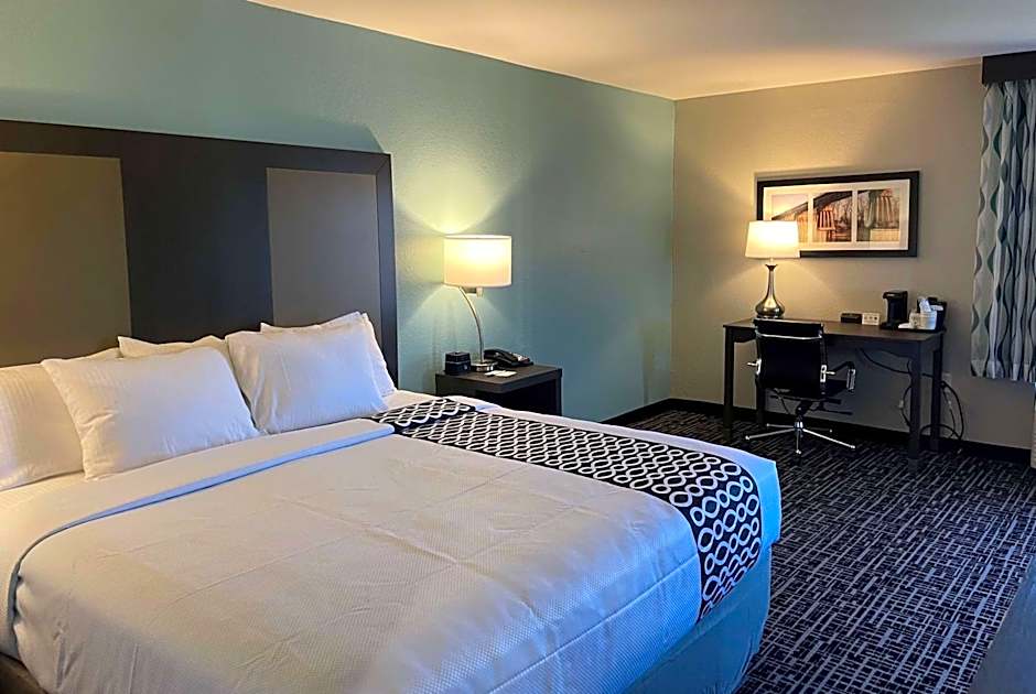 La Quinta Inn & Suites by Wyndham Jonesboro