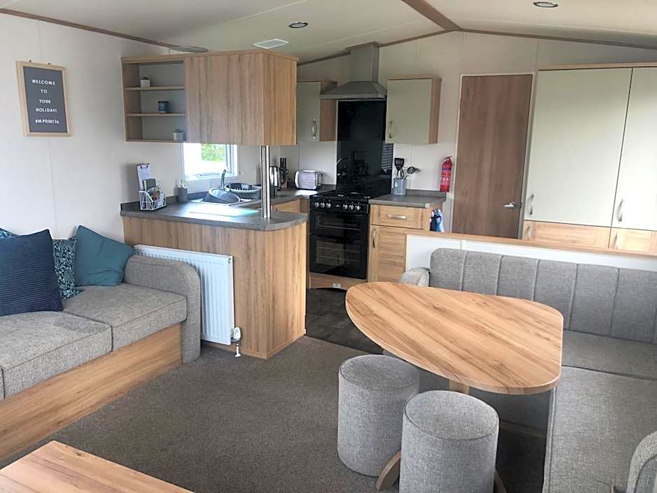MPoint36 at Tattershall Lakes Hot Tub Lake Views 3 Bedrooms