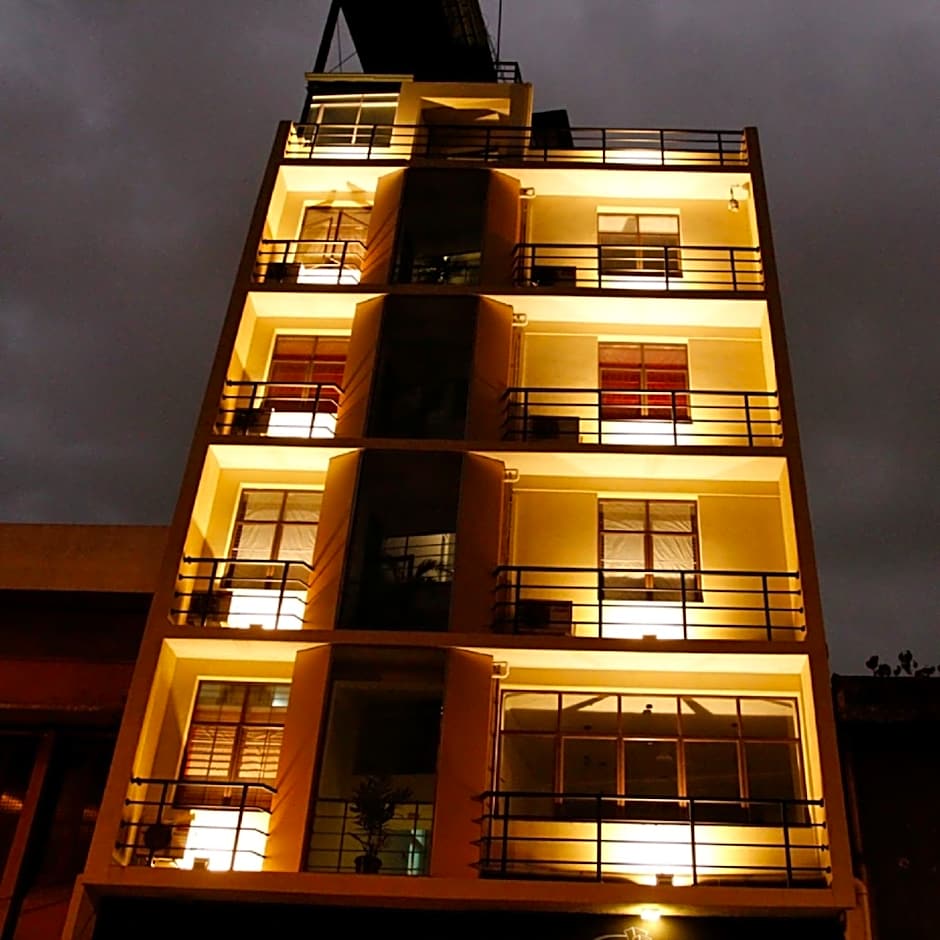 Port View City Hotel
