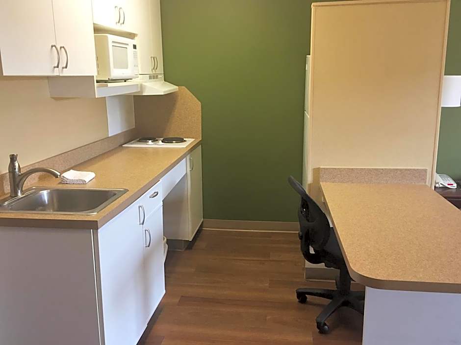 Extended Stay America Select Suites - Detroit - Novi - Haggerty Road