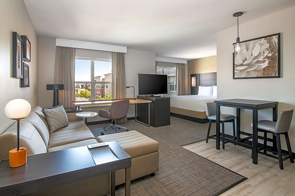 Residence Inn by Marriott Phoenix Glendale Sports & Entertainment District