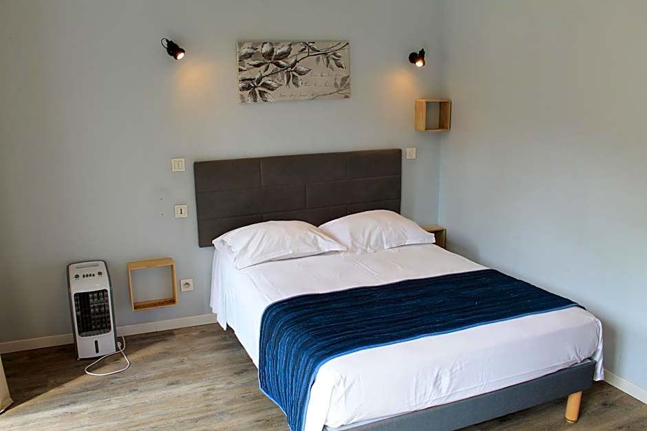 Logis Hôtel Le Saint Clément