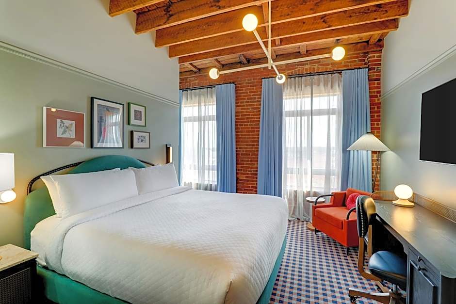 Trilogy Hotel Montgomery, Autograph Collection