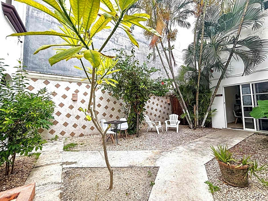 "Spacious Suite with 4 Bedrooms and Amenities"