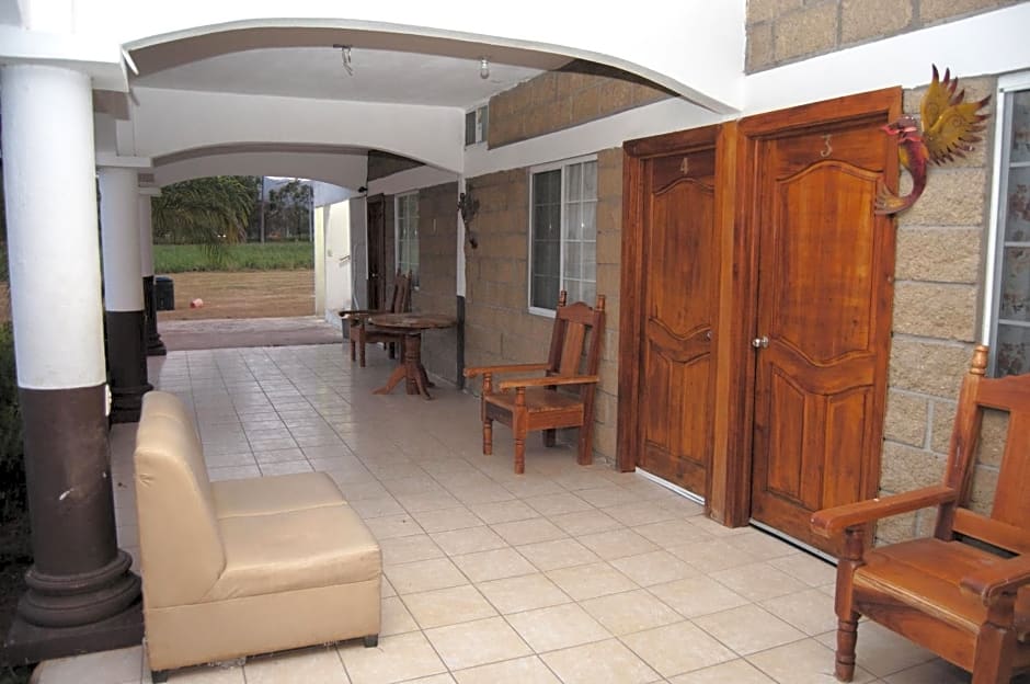 Hotel y Restaurante EL TEXANO