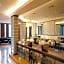 Mayfair Convention Hotel