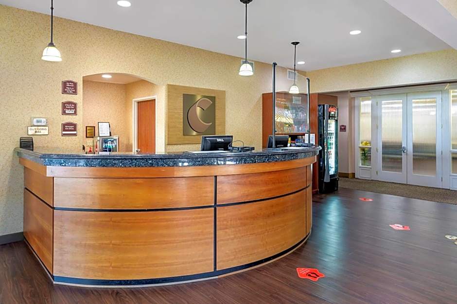 Comfort Suites Eugene