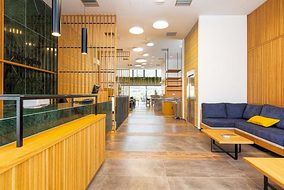 T Hotel Premium Suites