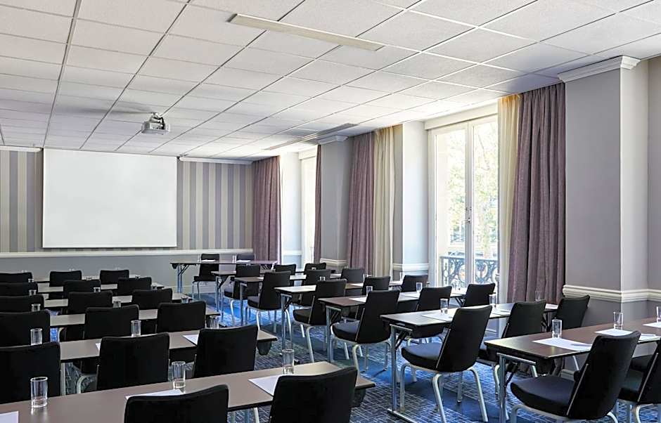 Crowne Plaza Paris République By IHG